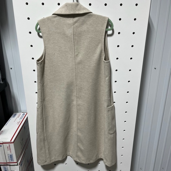 NWT Hilary Radley Ladies' Faux Wool Vest Beige Size M - Picture 4 of 4